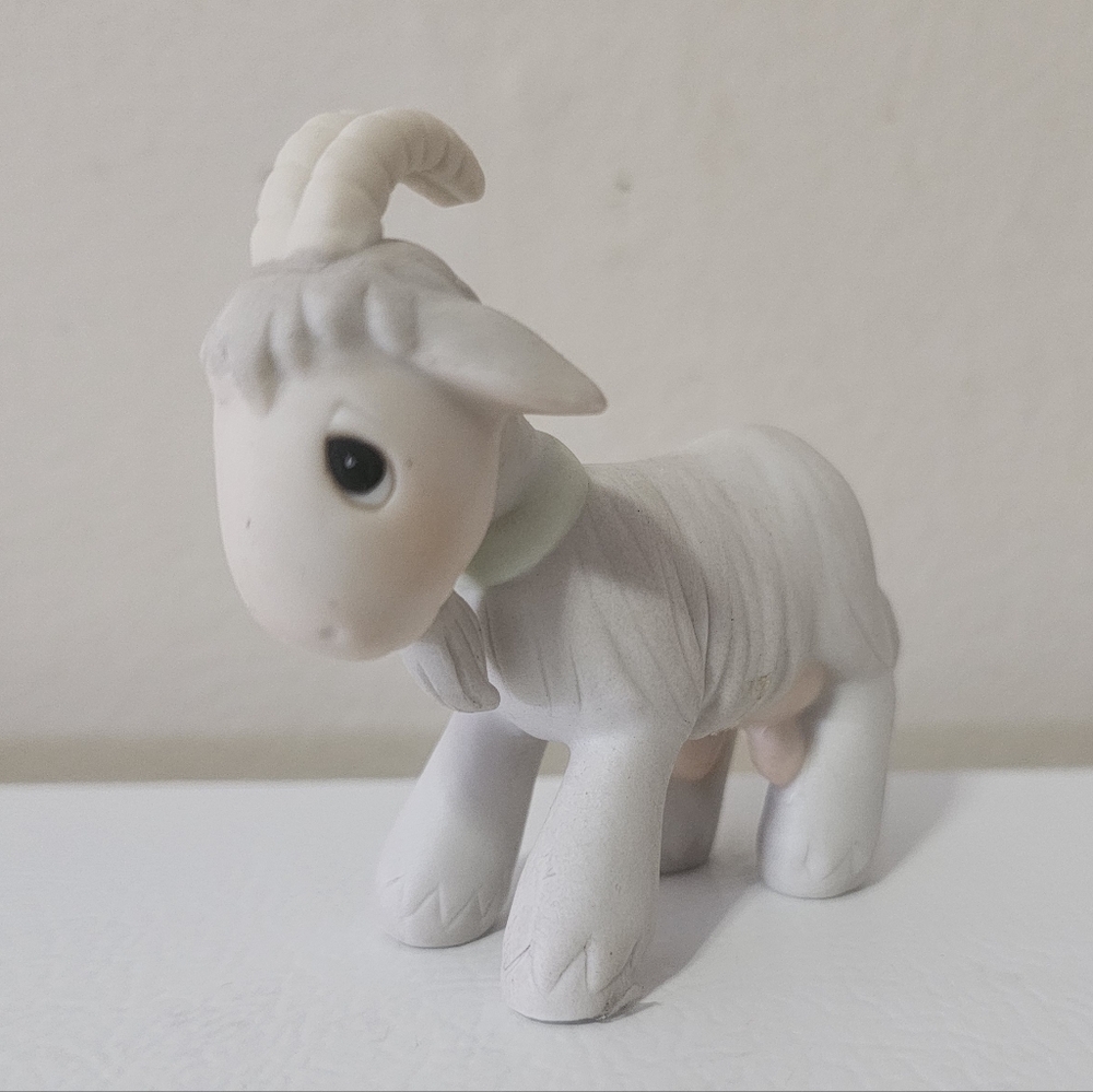 Vintage Precious Moments E2364 Goat Figurine Enesco Nativity Ornament 1982